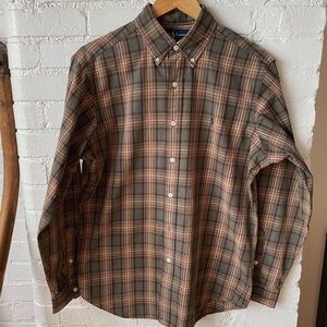 Classic Polo Button Up Men’s Medium